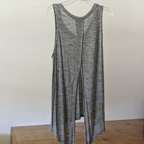 Tank top - Picture 2 of 2